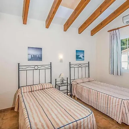 Judith En Menorca Villa Son Carrio (Menorca)