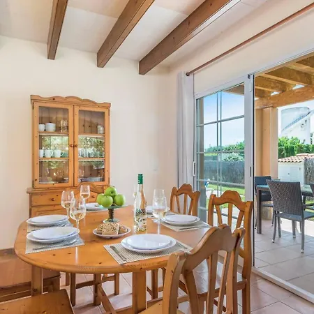 Judith En Menorca Villa Son Carrio (Menorca)